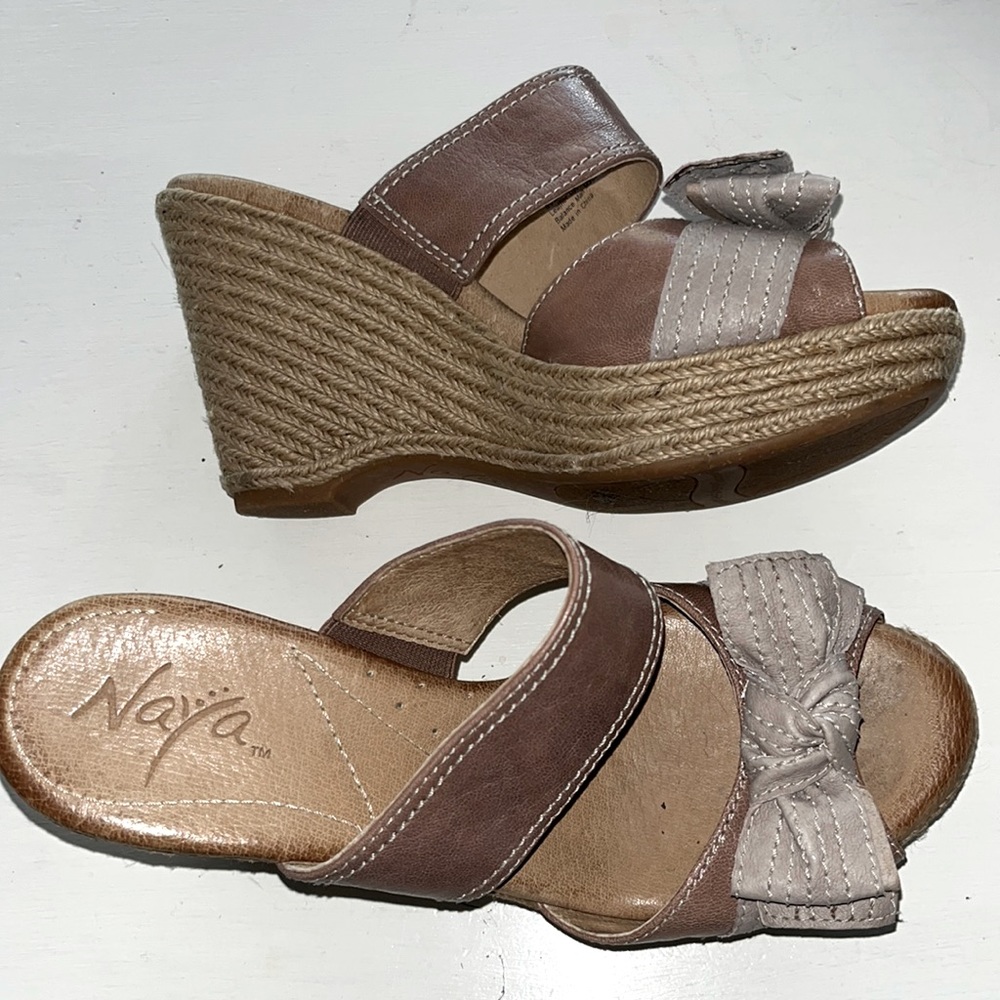 Naya Collette wedge sandals/slides 8.5